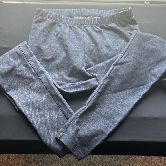 2 PAIRS Girls size 10 & 10/12 leggings NEW W/O Tags - Picture 4 of 9